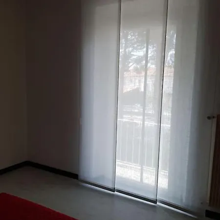 Casa Ellie - Con Giardino E Posto Auto Privati グラード