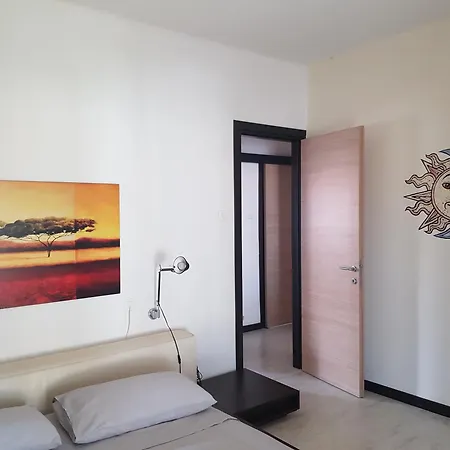 Casa Ellie - Con Giardino E Posto Auto Privati Holiday home