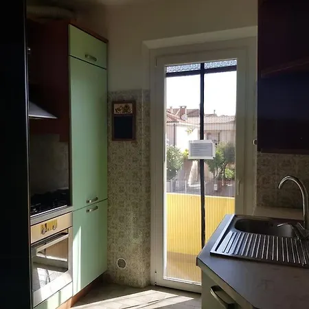Casa Ellie - Con Giardino E Posto Auto Privati غرادو