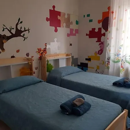 Nyaraló Casa Ellie - Con Giardino E Posto Auto Privati