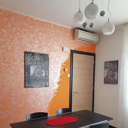 Nyaraló Casa Ellie - Con Giardino E Posto Auto Privati Grado